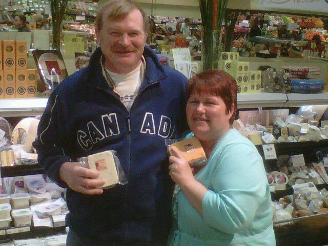 Gordon, Proud Goat farmer and Artisan Cheese maker